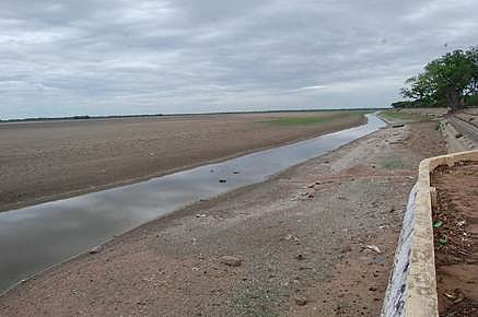 வீராணம் ஏரியை ஆழப்படுத்த வேண்டும்: வீராணம்ஏரி உரிமை மையம் வலியுறுத்தல்