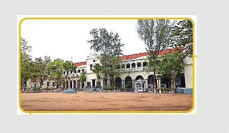 தேசியத்தை நினைவூட்டும் திலகர் வித்யாலயா பள்ளி!