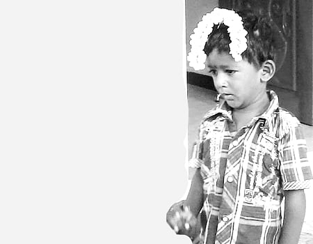 மதுரையில் சத்துணவு சாப்பிட்ட சிறுவன் பலி : மூச்சுக் குழாயில் உணவு சென்றதே காரணம்