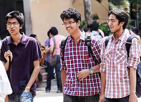 உயிர்பெற வேண்டும் உயர்கல்வி