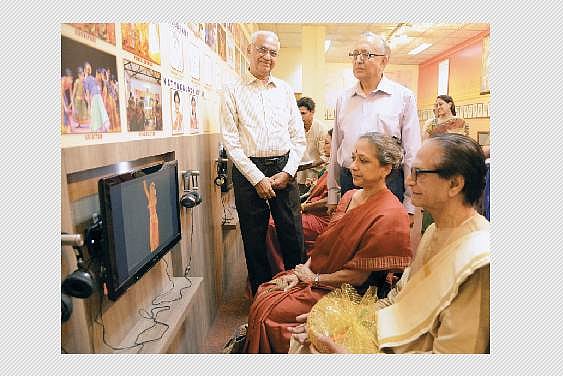 கலைப் படைப்புகள் யாருக்குச் சொந்தம்? மக்களுக்கா - கலைஞனுக்கா?