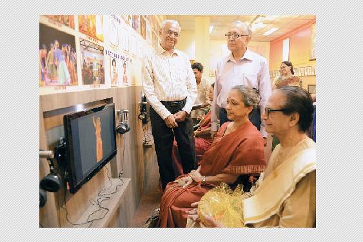 கலைப் படைப்புகள் யாருக்குச் சொந்தம்? மக்களுக்கா - கலைஞனுக்கா?