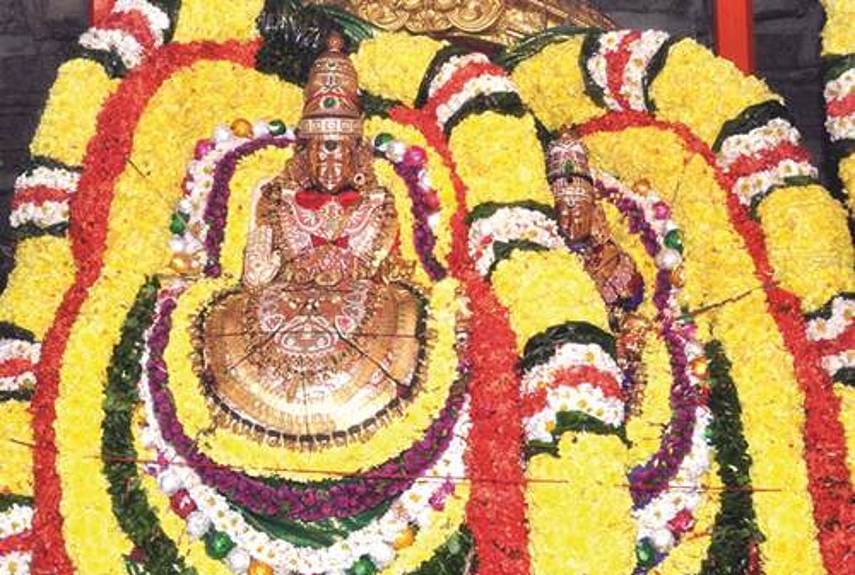 மாம்பட்டு சுயம்புநாதருக்கு குடமுழுக்கு