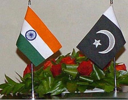 பாகிஸ்தான் கிரிக்கெட் அணிக்கு விசா வழங்க இந்தியா மறுப்பு