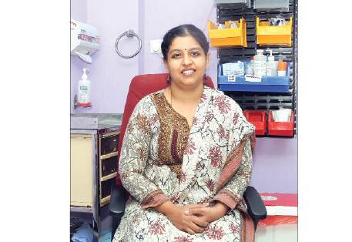 சர்வதேச பரிசு பெற்ற தமிழ்ப் பெண் டாக்டர்! பிரான்ஸ் நாட்டைச் சேர்ந்தவர் டாக்டர்
