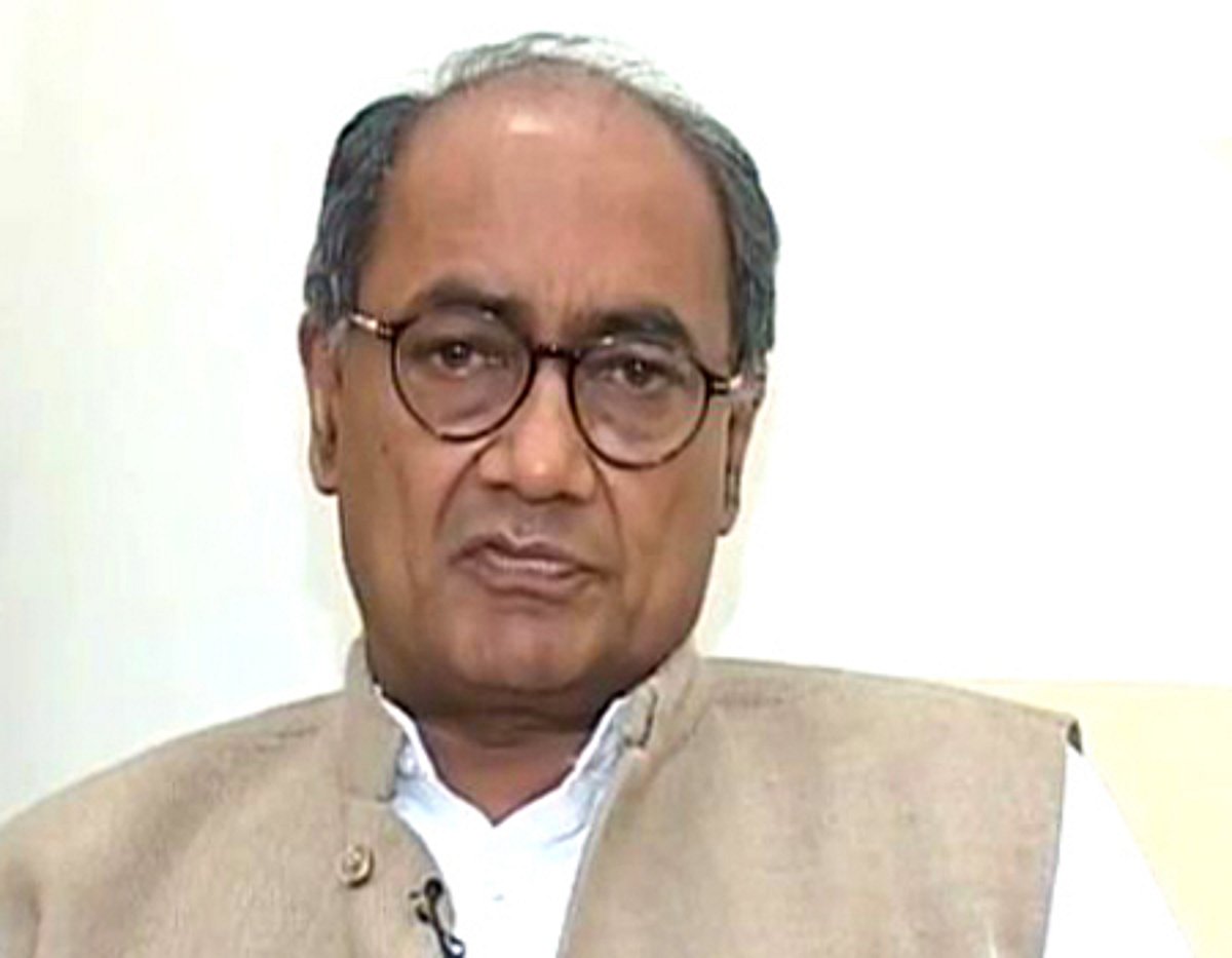 இரட்டை வேடம் போடும் பாஜக