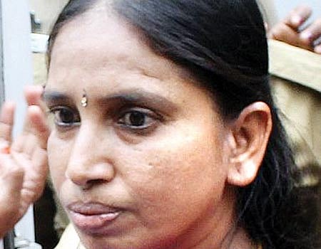 முன்கூட்டியே விடுதலை கோரிய நளினியின் மனுவுக்கு பதில் அளிக்க தமிழக அரசுக்கு நோட்டீஸ்