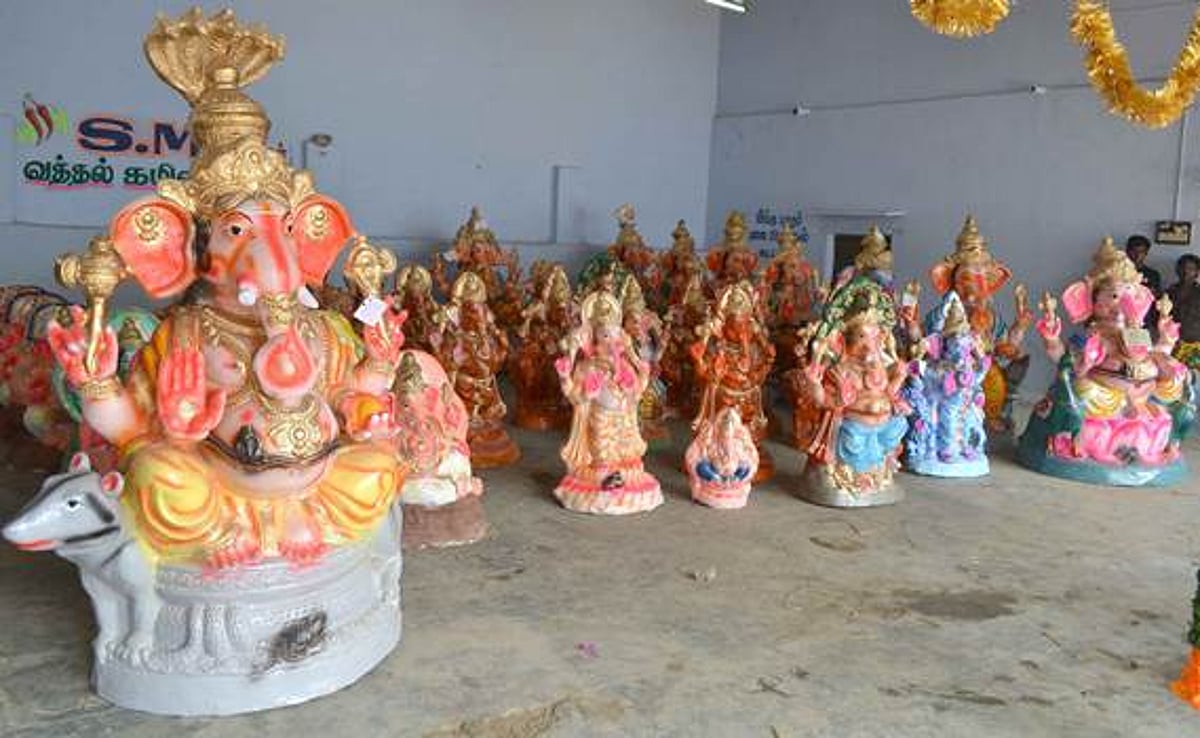 விருதுநகர் மாவட்டத்தில் 217 இடங்களில் விநாயர் சிலைகள் பிரதிஷ்டை செய்ய ஏற்பாடு: 1300 போலீஸார் பாதுகாப்பு