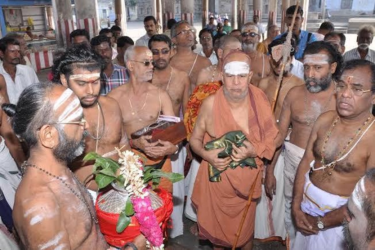 பாண்டியநாயகர் கோயில் ரூ.4 கோடியில் திருப்பணி செய்யப்படும்: காஞ்சி ஸ்ரீஜயேந்திரர்