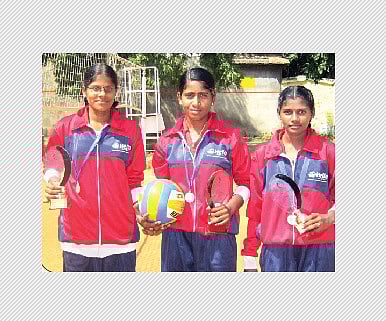 மூவரின் வெற்றிப் பயணம்!