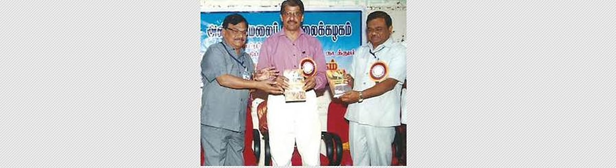 அண்ணாமலைப் பல்கலை. மீது அரசு தனிக்கவனம் செலுத்துகிறது: நிர்வாகி ஷிவ்தாஸ்மீனா