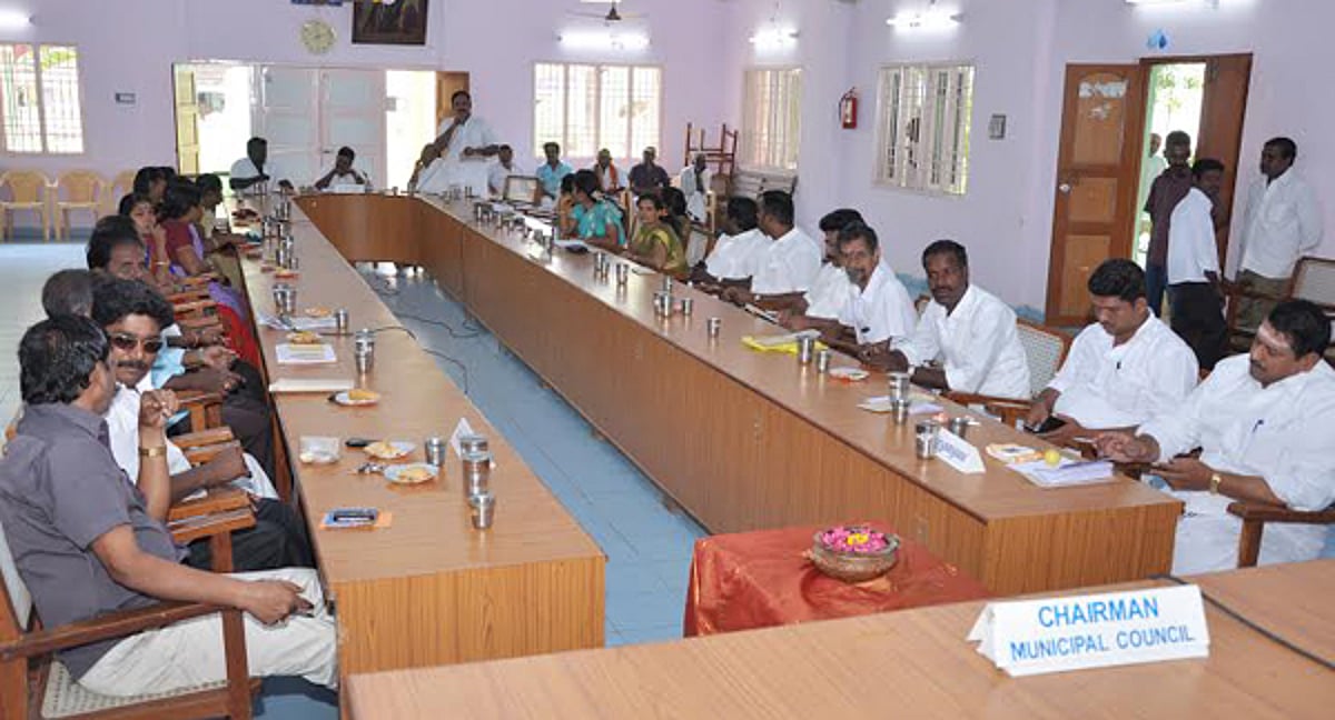 சிதம்பரத்தில் ரூ.75 கோடி செலவில் புதிய பாதாள சாக்கடை திட்டம்: முதல்வருக்கு நகரமன்ற உறுப்பினர்கள் நன்றி