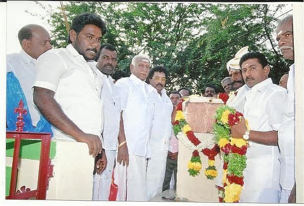 விருதுநகர் அருகே கட்டபொம்மன் பற்றிய வரலாறு செப்பு பட்டயம்: வாரிசுதாரர் பீமராஜா தொடங்கி வைத்தார்