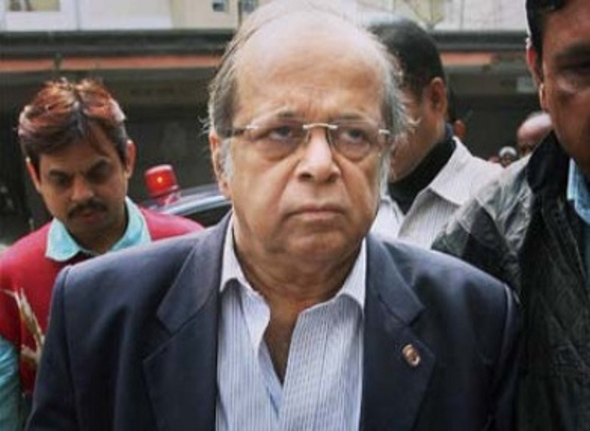 கங்குலி ராஜினாமா: கவர்னரை சந்தித்து ராஜினாமா கடிதம் கொடுத்தார்