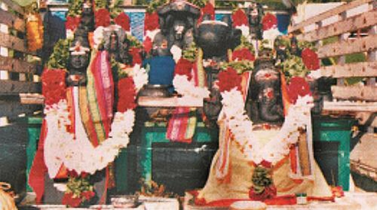 பகையை வெல்லலாம்