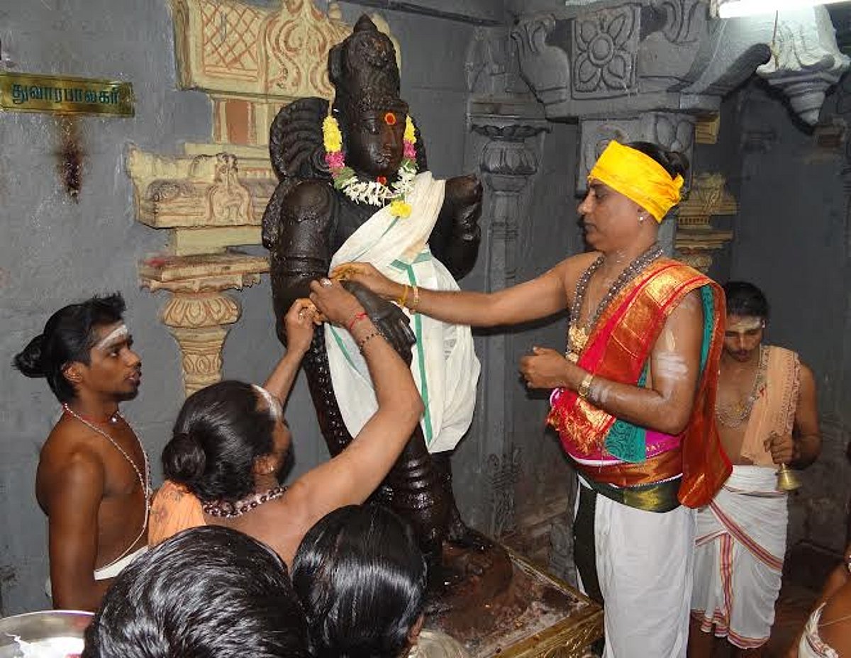 பழனியில் கந்தர்சஷ்டி விழா காப்புக் கட்டுடன் துவக்கம்: அக்.29ல் சூரசம்ஹாரம்