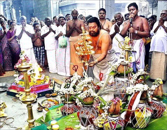 நெல்லை: முருகன் கோவில்களில் யாகசாலை பூஜையுடன் கந்தசஷ்டி விழா தொடக்கம்