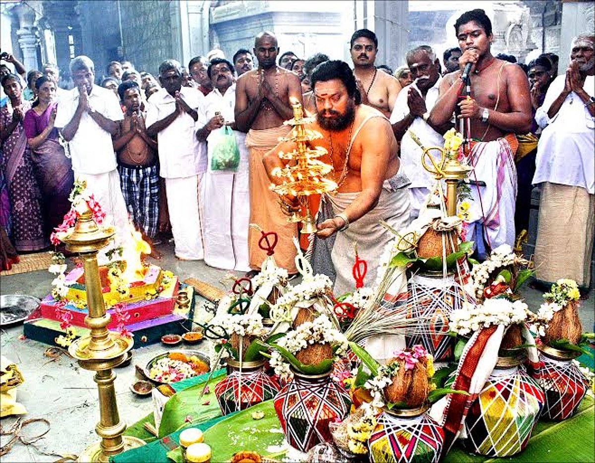 நெல்லை: முருகன் கோவில்களில் யாகசாலை பூஜையுடன் கந்தசஷ்டி விழா தொடக்கம்