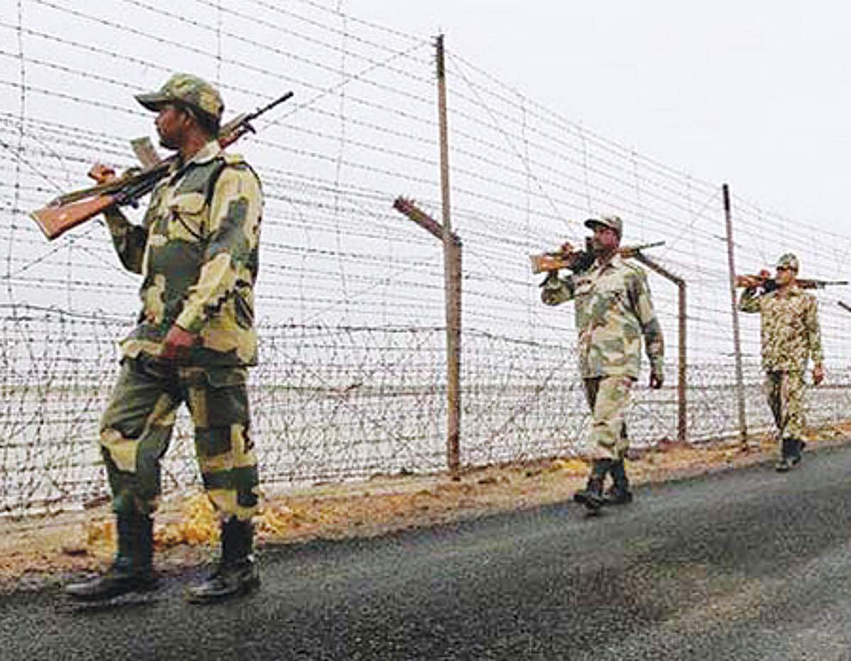 இந்திய எல்லைக்குள் பாகிஸ்தானின் ரகசிய சுரங்கப்பாதை: பிஎஸ்எஃப் வீரர்கள் கண்டுபிடிப்பு