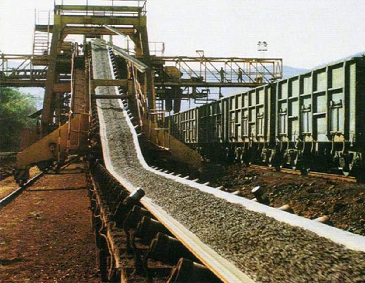 ரூ.80,000 சம்பளத்தில் இந்திய ஸ்டீல் ஆணையத்தில் வேலை: யாரெல்லாம் விண்ணப்பிக்கலாம்!