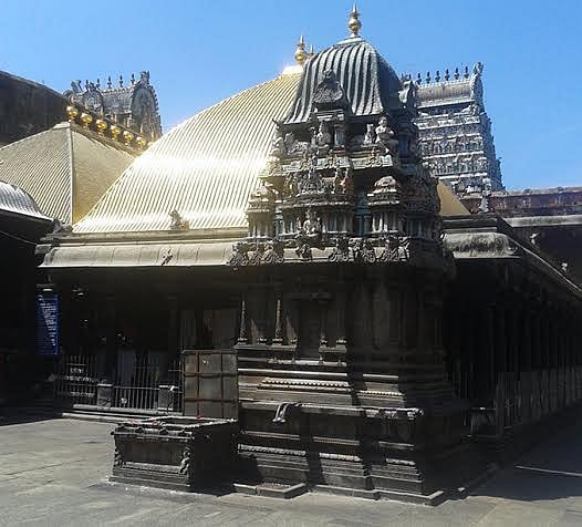 கங்கை நீர், சிதம்பரம் நடராஜர் கோயிலுக்கு வந்த தினம்: சிறப்பு வழிபாடு 