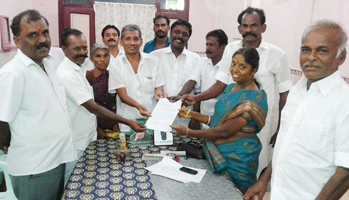 திருச்சுழி ஊராட்சி ஒன்றியத்தில்அதிமுக கவுன்சிலர்கள் 5 பேரும் ராஜிநாமாவை வாபஸ் பெற்றனர்