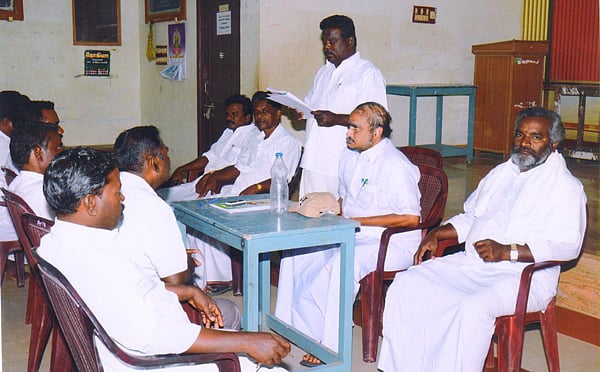 கொள்ளிடம் ஆற்றில் தடுப்பணை கட்ட ஊராட்சிமன்றத் தலைவர்கள் கூட்டமைப்பு கோரிக்கை