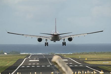 கனமழை எதிரொலி: தில்லி - சென்னை விமான சேவை பாதிப்பு