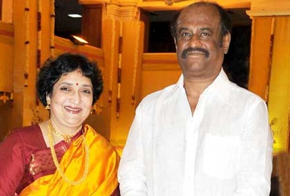 33வது திருமண நாளை கொண்டாடும் ரஜினிக்கு ரசிகர்கள் வாழ்த்து