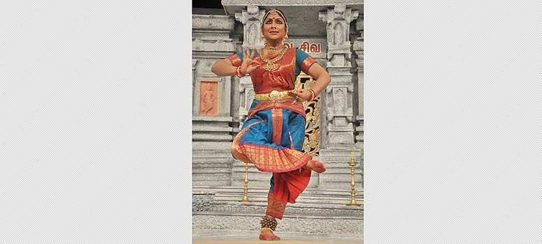 சிதம்பரம் நாட்டியாஞ்சலி விழாவில் முதன் முதலாக திருநங்கை நாட்டியம்!