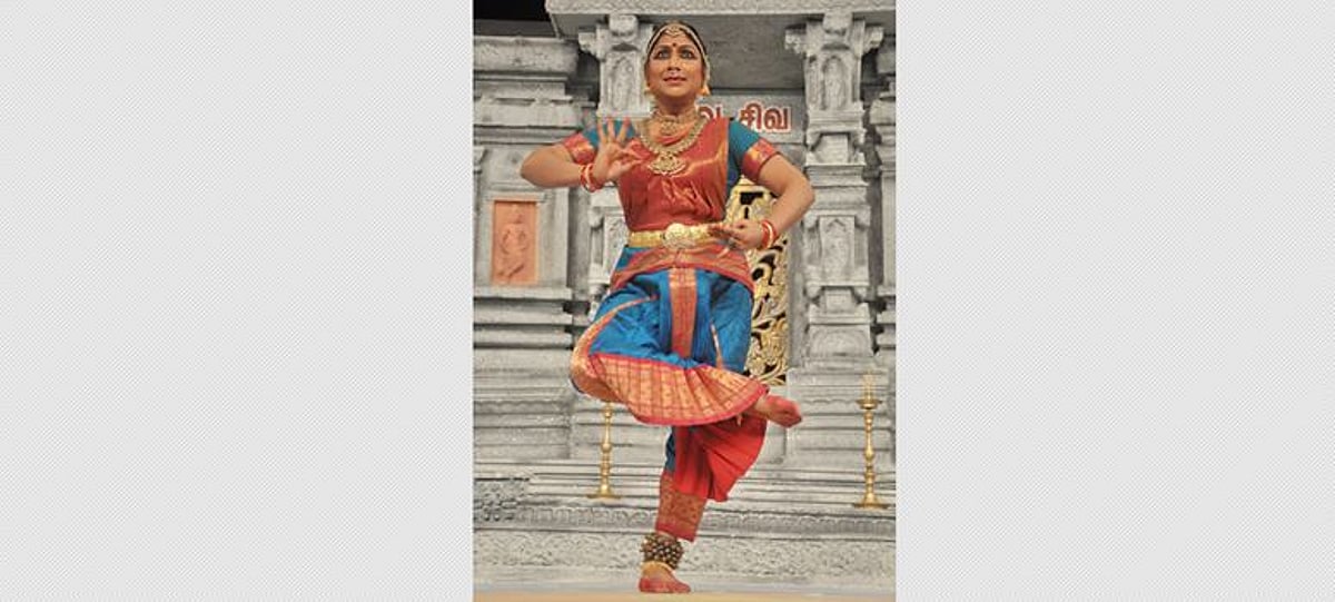 சிதம்பரம் நாட்டியாஞ்சலி விழாவில் முதன் முதலாக திருநங்கை நாட்டியம்!