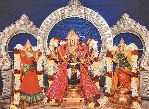 தெய்வத்தின் குரல்