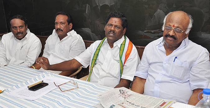 சட்டம்-ஒழுங்கு சீர்குலையாமல் இருக்க உறுதியளித்து வாக்கு சேகரிப்பேன்: காங் வேட்பாளர் ப.வள்ளல்பெருமான்