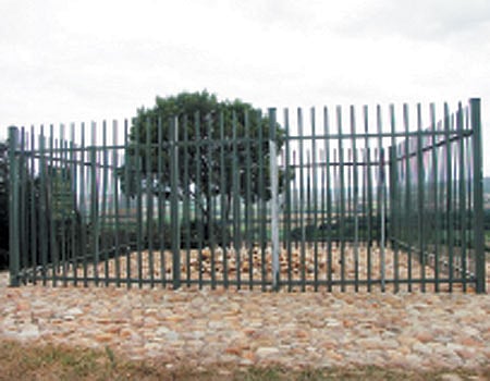 தேசியச் சின்னமாக அறிவிக்கப்பட்ட கல்லறை