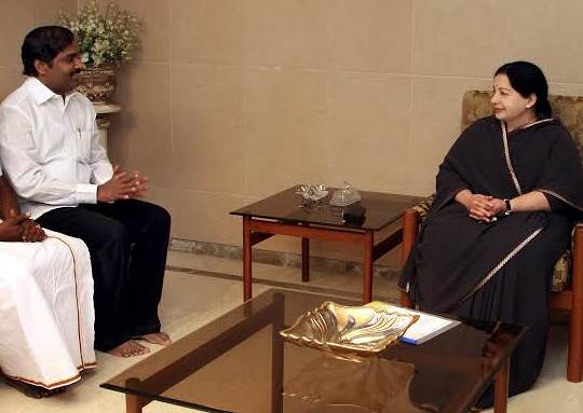 முதல்வர் ஜெயலலிதா வன்னியர் சமுதாயத்துக்கு எதிரானவர் அல்ல :வேல்முருகன் பேச்சு