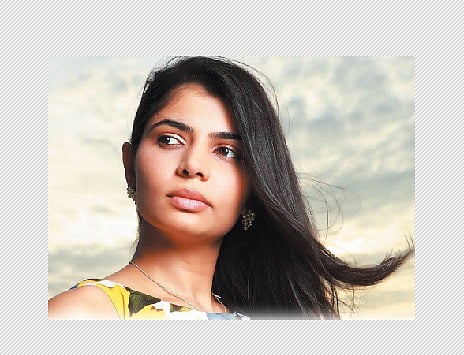 தொழிலதிபராகும் பாடகி!