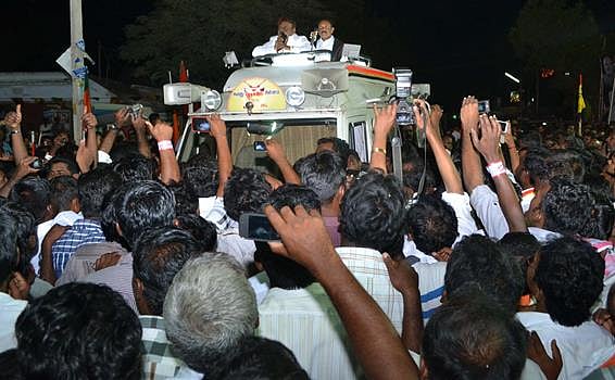 தன்னலம் கருதாமல் பாடுபடும் வைகோவிற்கு பொதுமக்கள் ஆதரவு கொடுக்க வேண்டும்: விஜயகாந்த்