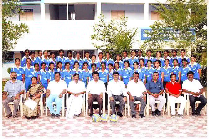 மாணவிகளுக்கான வாலிபால் பயிற்சி முகாம் நிறைவு நாள் விழா