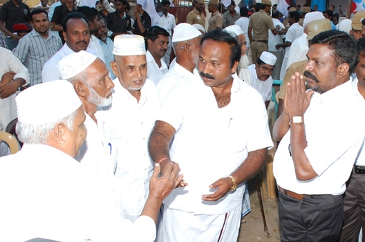 பாஜகவுடன் அதிமுக ரகசிய கூட்டு: திருமாவளவன்