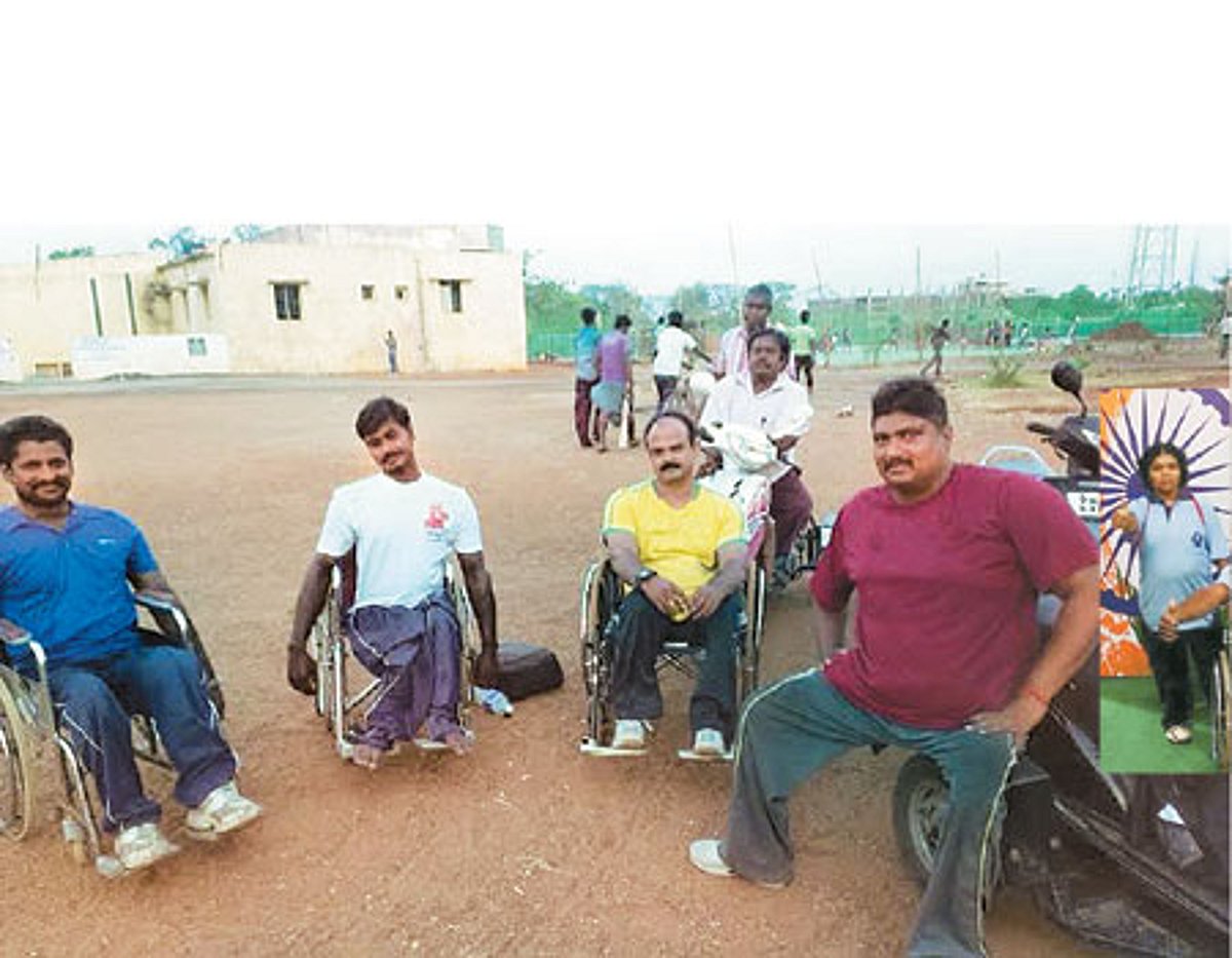 பன்ருட்டியில் ரூ.3.20 லட்சம் மதிப்பில் மாற்றுத்திறனாளிகளுக்கு உபகரணங்கள்