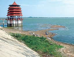 சென்னைக்கு குடிநீர் பற்றாக்குறை ஏற்படுமா? ஏரிகளின் நீர்மட்ட நிலவரம்!