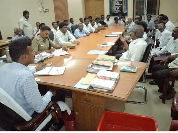 சிதம்பரத்தில் சுவாமி சகஜாநந்தா மணி மண்டபம் அமைப்பதில் சிக்கலுக்குத் தீர்வு காண ஒருங்கிணைப்பு குழு கூட்டம்