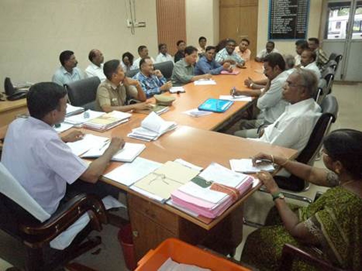 தனியார் மின் உற்பத்தி நிறுவனத்தில் இறந்தவர்கள் குடும்பத்திற்கு ரூ.8 லட்சம் வழங்க அமைதி பேச்சுவார்த்தை கூட்டத்தில் முடிவு