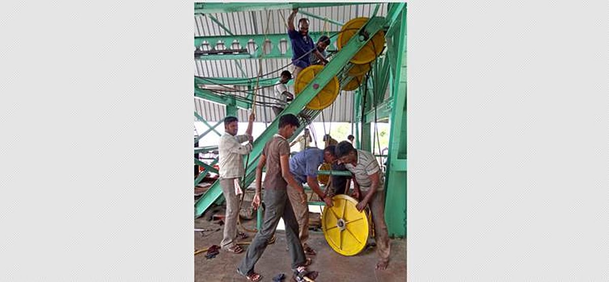 பழனி மலைக்கோயில் ரோப்கார் பராமரிப்புப் பணிகள் தீவிரம்