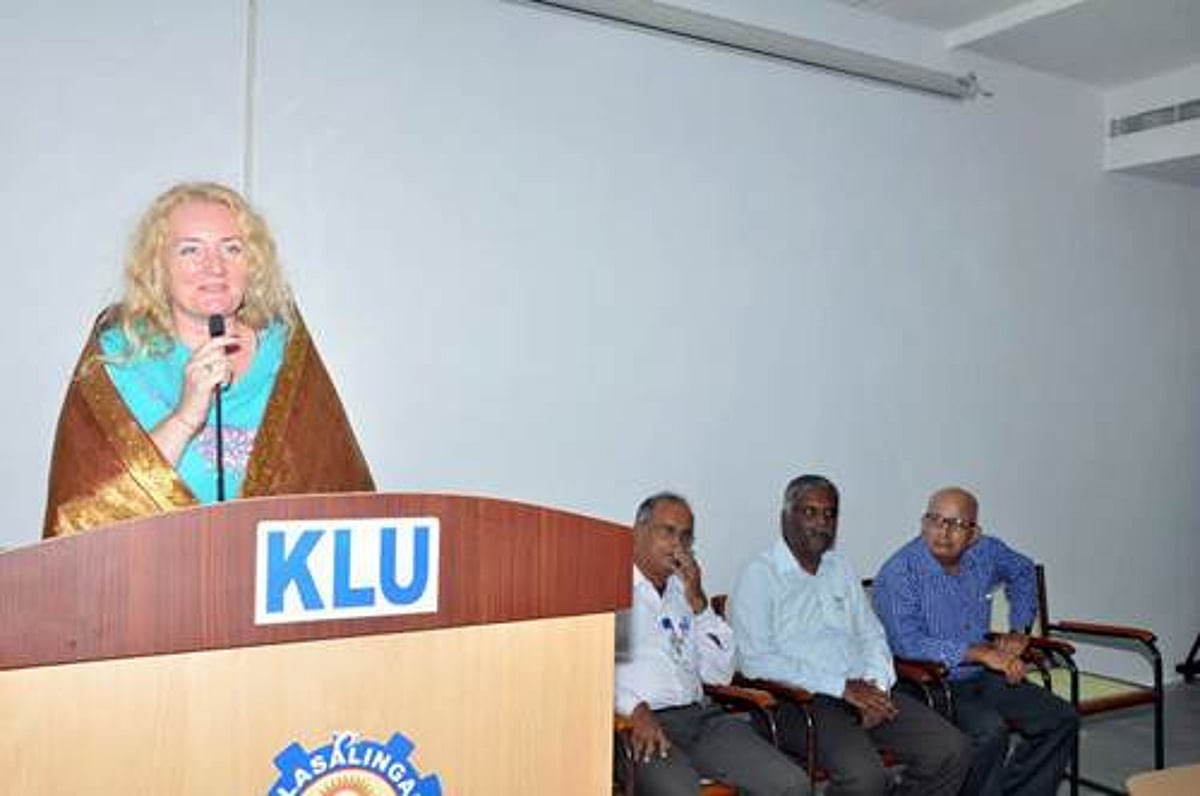 கலசலிங்கம் பல்கலை.யில் ருமேனியா மொழி பயிற்சி வகுப்பு தொடக்க விழா