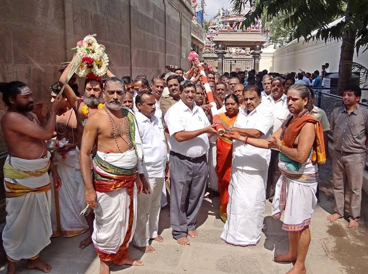 பழனி திருஆவினன்குடி கோயிலில் முகூர்த்தக்கால் நடப்பட்டது: செப்.7ம் தேதி குடமுழுக்கு