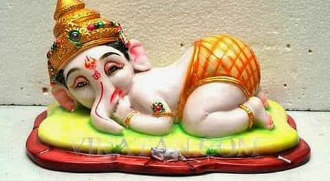 விநாயக சதுர்த்தி: வீட்டில் செய்ய எளிய பூஜை முறை