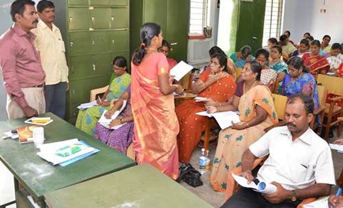 மாணவர்கள் அவரவர் வகுப்புக்கேற்றவாறு வாசிக்கும் திறன் பெற்றிருக்க வேண்டும்: கல்வி அதிகாரி