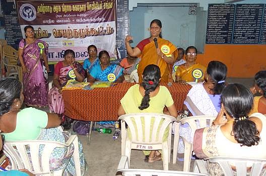 காலிப்பணியிடங்களை நிரப்ப கிராம சுகாதார செவிலியர் சங்க கூட்டத்தில் தீர்மானம்