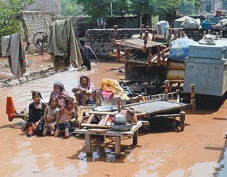 காஷ்மீரின் துயரத்தைக் கேளுங்கள்!